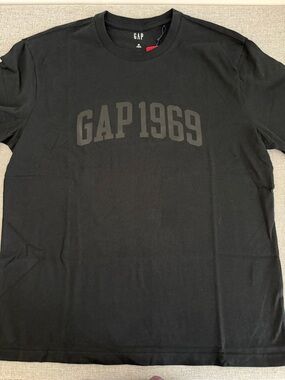 GAP Black  GAP 1969 Graphic Tee
